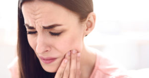 quali sono le cause del dolore alla mandibola